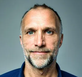 Nicholas Aiden home developer portrait