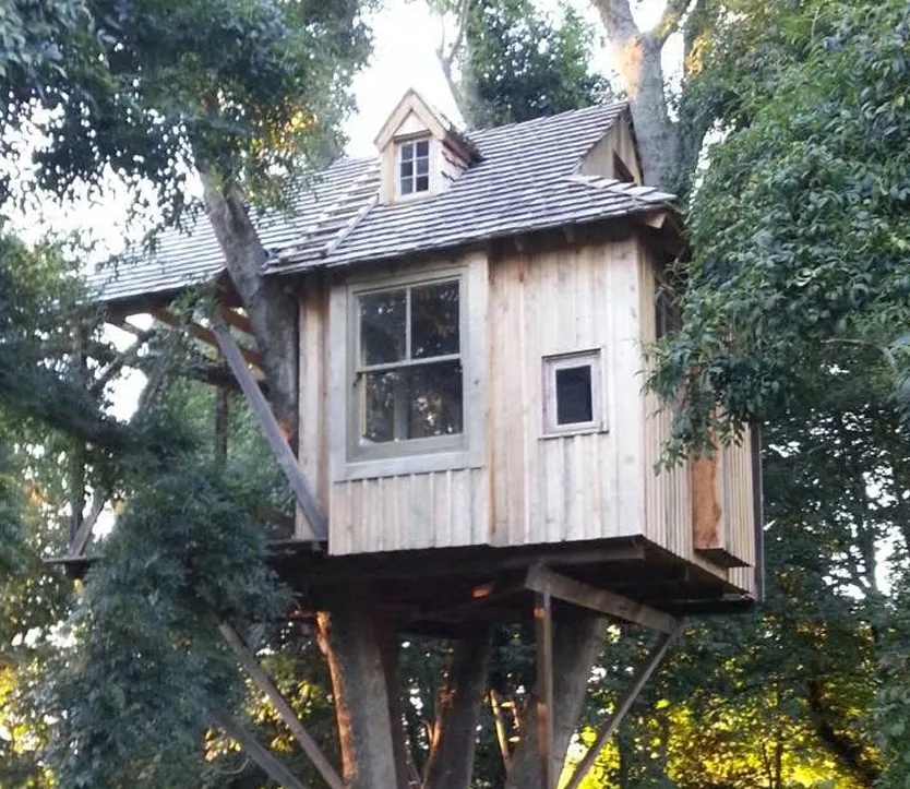Treehouse, Sussex detail 4